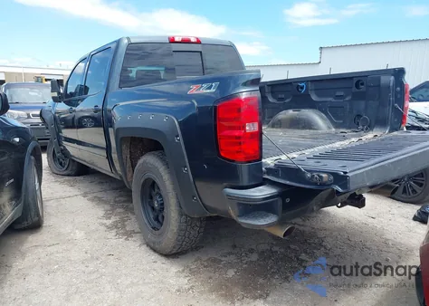 2017 Chevrolet Silverado 1500 2Lt from USA, damaged, VIN 3GCUKREC5HG227940